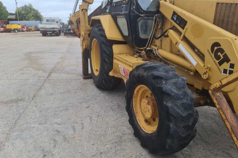 OmecoHub - Immagine CATERPILLAR 428
